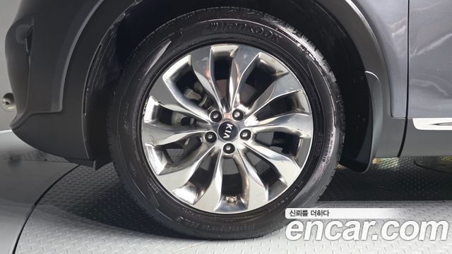 Kia Sorento 2018 — photo 5