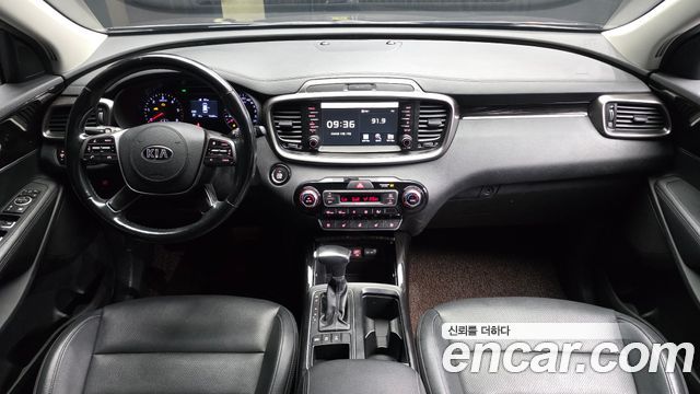 Kia Sorento 2018 — photo 10