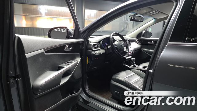 Kia Sorento 2018 — photo 13