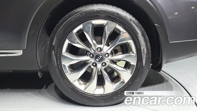 Kia Sorento 2018 — photo 7