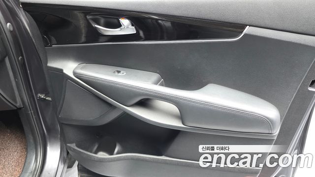 Kia Sorento 2018 — photo 14