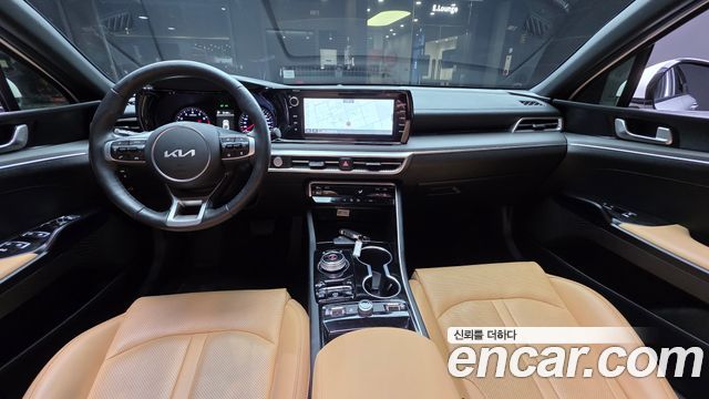 Kia K5 2022 — photo 10