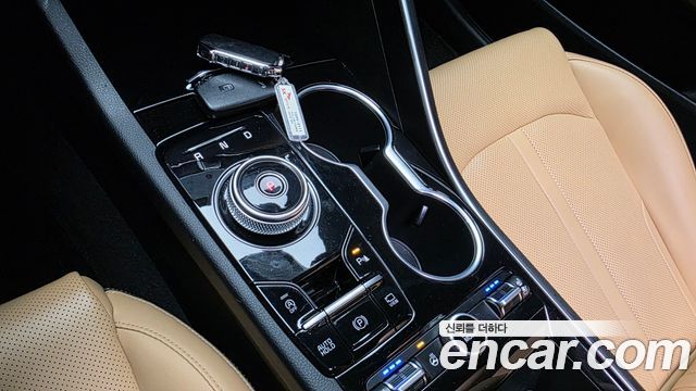 Kia K5 2022 — photo 12
