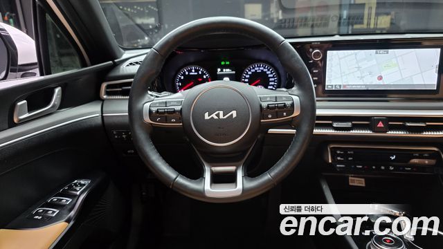 Kia K5 2022 — photo 20