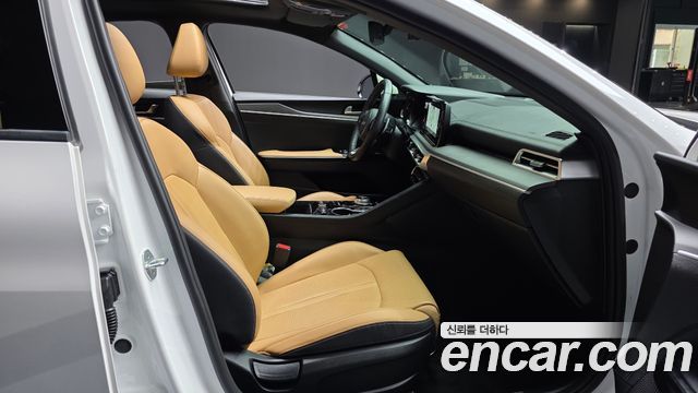 Kia K5 2022 — photo 16