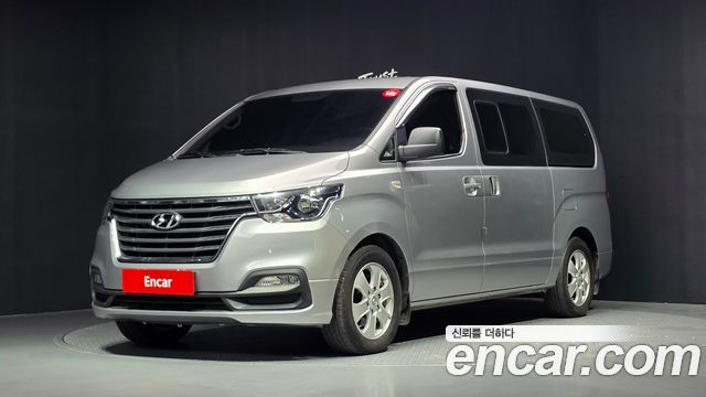 Hyundai Starex 2020 — photo 1
