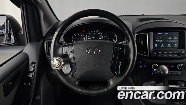 Hyundai Starex 2020 — photo 19