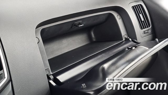 Hyundai Starex 2020 — photo 25