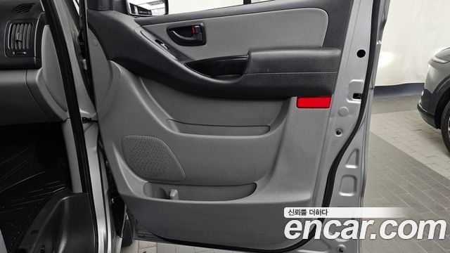 Hyundai Starex 2020 — photo 15