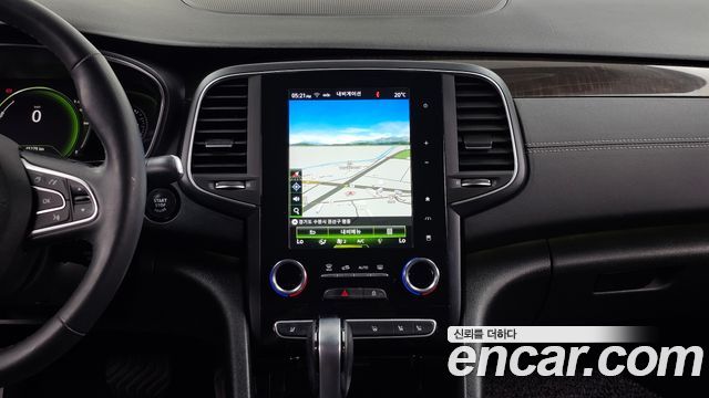Renault Korea SM6 2019 — photo 20