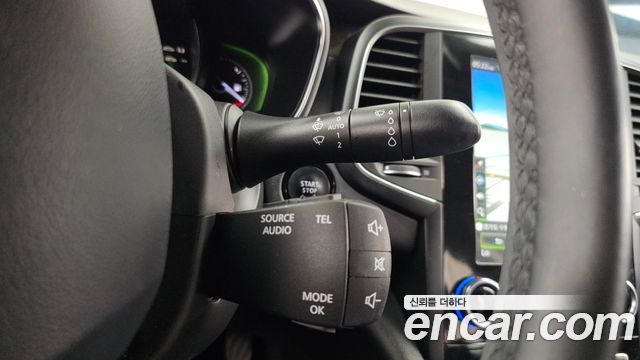 Renault Korea SM6 2019 — photo 30