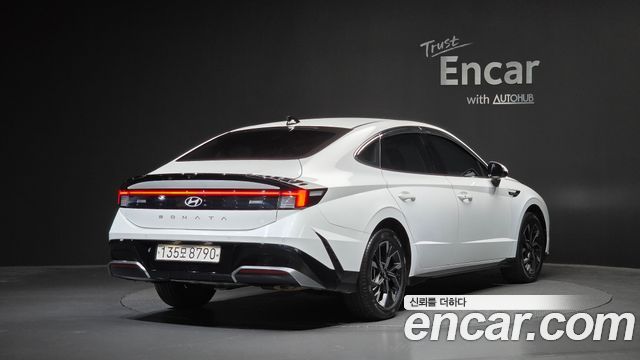 Hyundai Sonata 2025 — photo 2