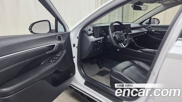 Hyundai Sonata 2025 — photo 10