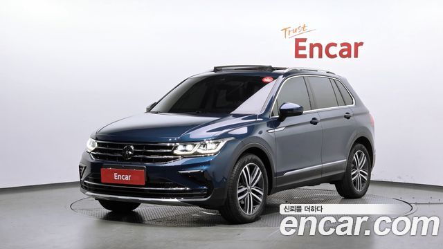 Volkswagen Tiguan 2022 — photo 1