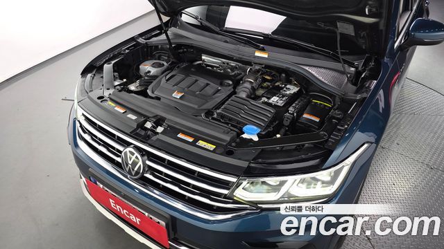 Volkswagen Tiguan 2022 — photo 6