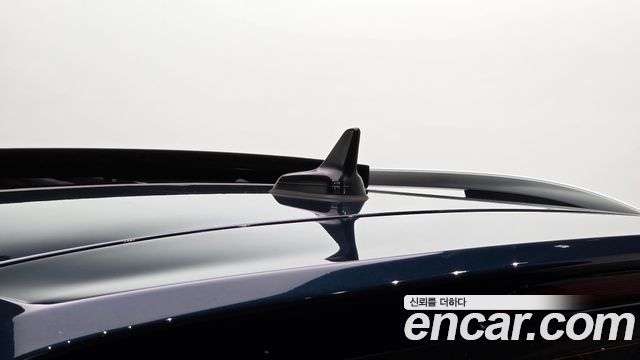 Volkswagen Tiguan 2022 — photo 35