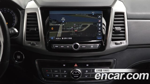 KG Mobility Rexton 2019 — photo 20