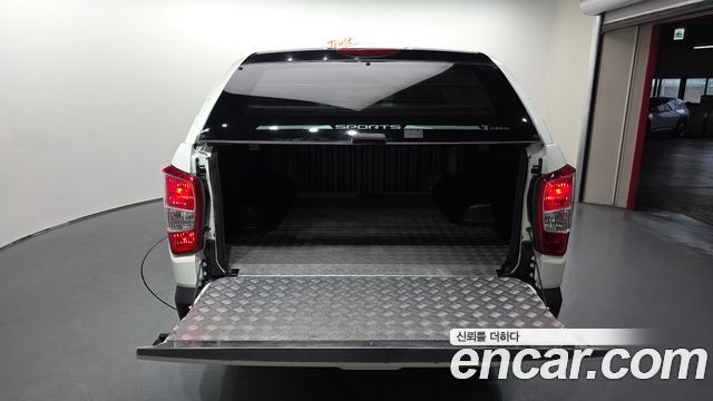 KG Mobility Rexton 2019 — photo 26