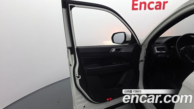 KG Mobility Rexton 2019 — photo 14