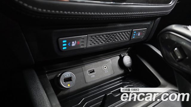 KG Mobility Rexton 2019 — photo 31