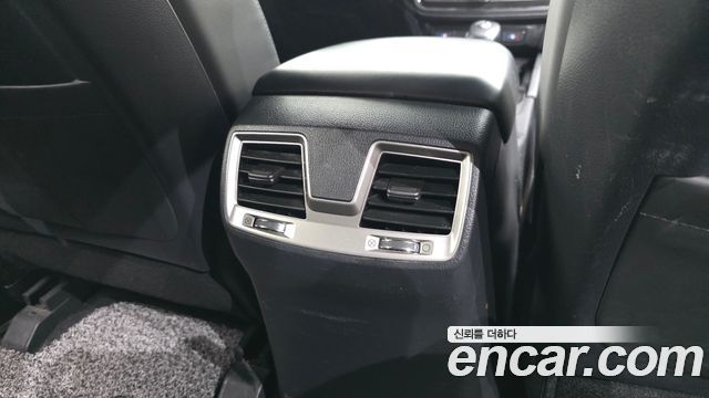 KG Mobility Rexton 2019 — photo 33