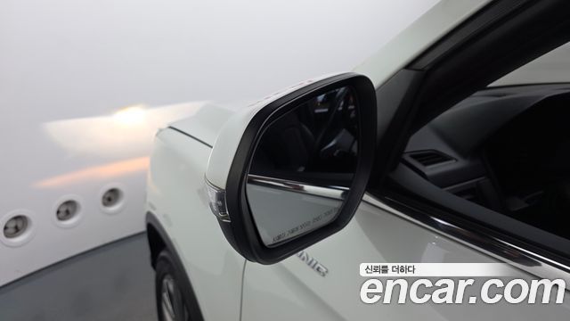 KG Mobility Rexton 2019 — photo 35