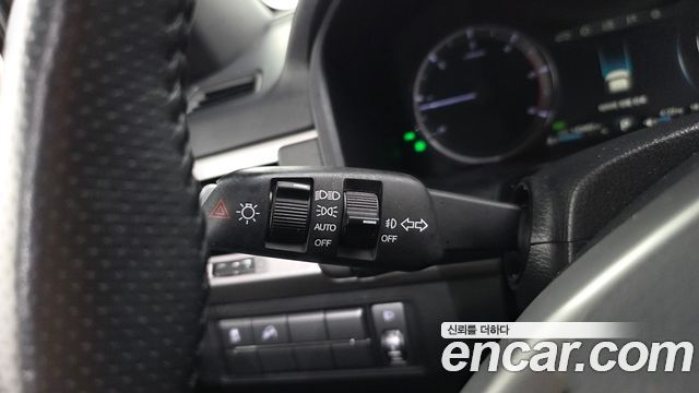 KG Mobility Rexton 2019 — photo 39