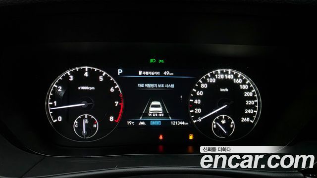 Genesis G90 2019 — photo 11