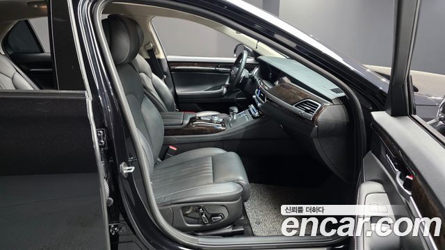 Genesis G90 2019 — photo 18