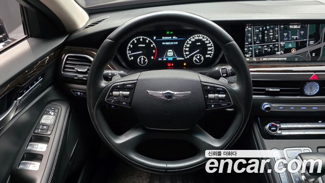 Genesis G90 2019 — photo 19