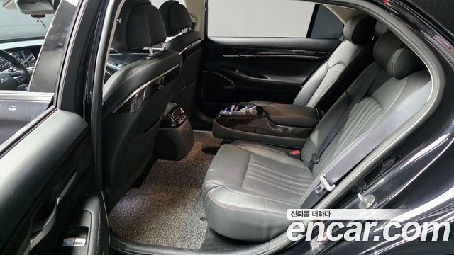 Genesis G90 2019 — photo 16