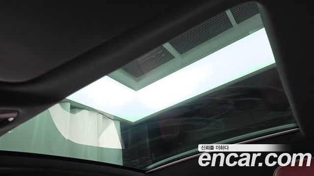 Porsche Cayenne 2020 — photo 24