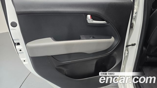 Kia RAY 2023 — photo 15