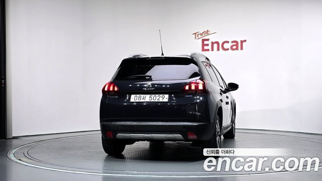 Peugeot 2008 2017 — photo 4