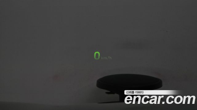 Genesis G80 2017 — photo 16