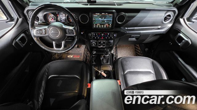 Jeep Wrangler 2019 — photo 10