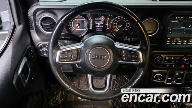 Jeep Wrangler 2019 — photo 19