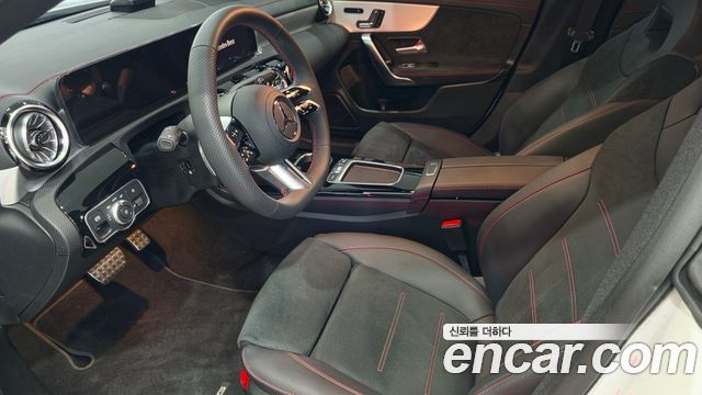 Mercedes-Benz CLA-Class 2026 — photo 10