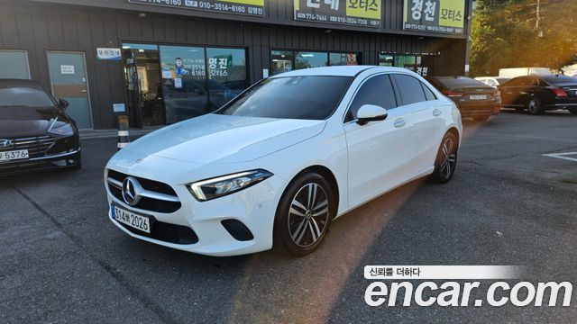 Mercedes-Benz A-Class 2023 — photo 3