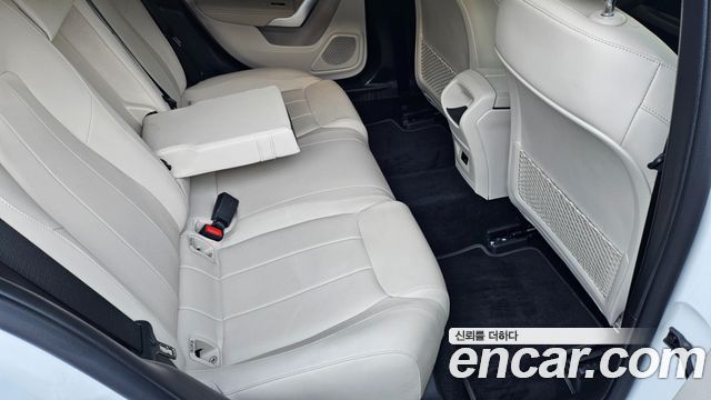 Mercedes-Benz A-Class 2023 — photo 12