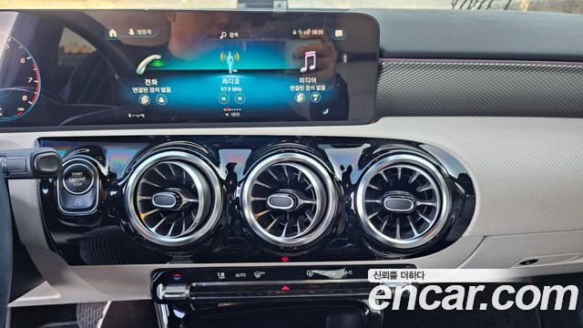 Mercedes-Benz A-Class 2023 — photo 18