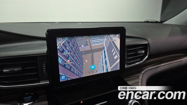 Ford Explorer 2022 — photo 15