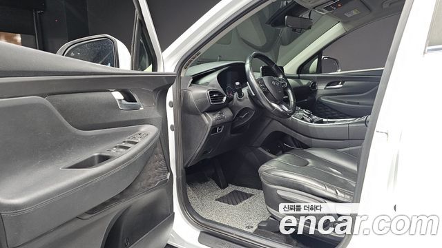 Hyundai Santafe 2021 — photo 13