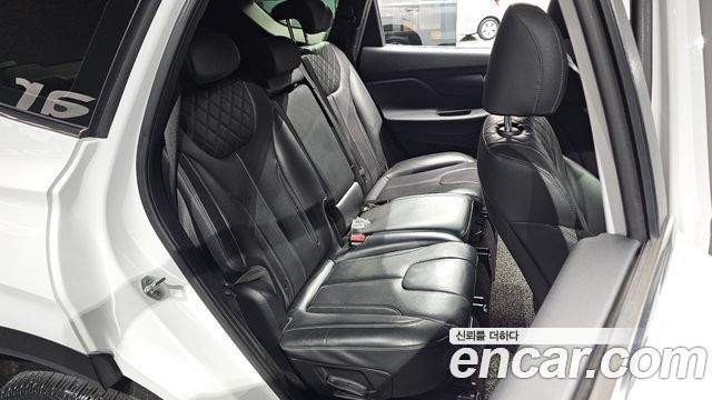 Hyundai Santafe 2021 — photo 17