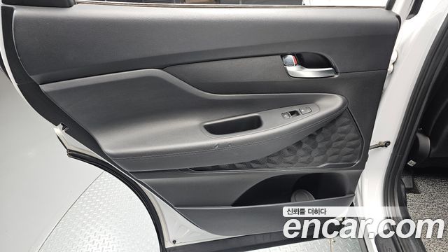 Hyundai Santafe 2021 — photo 15