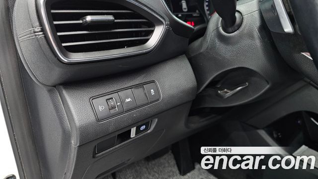 Hyundai Santafe 2021 — photo 27