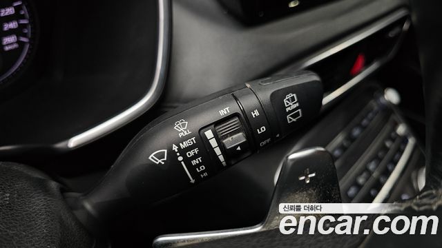 Hyundai Santafe 2021 — photo 33