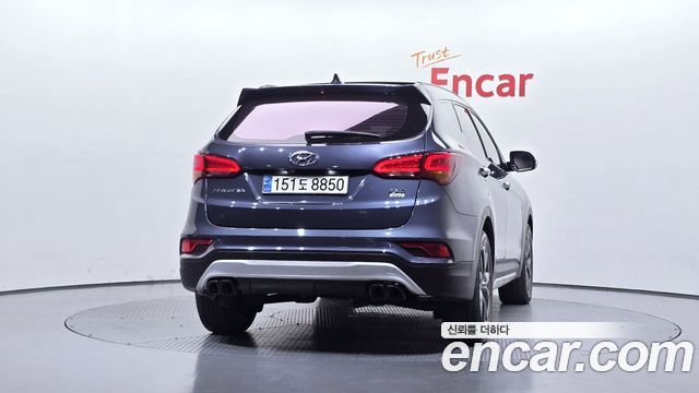 Hyundai Santafe 2018 — photo 4