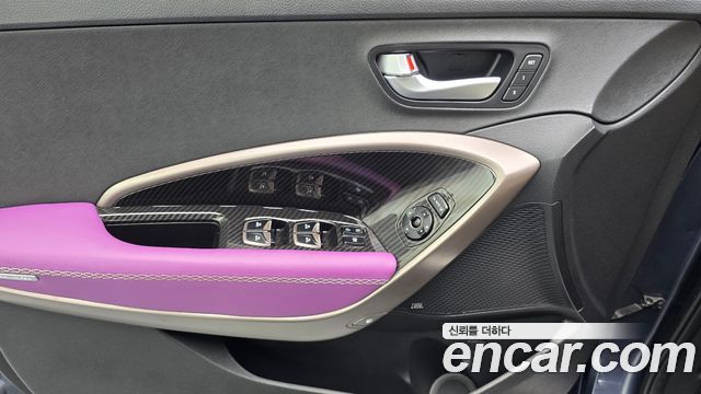 Hyundai Santafe 2018 — photo 24