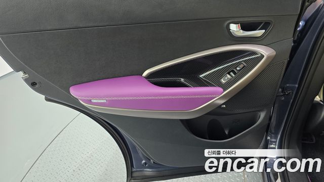 Hyundai Santafe 2018 — photo 15